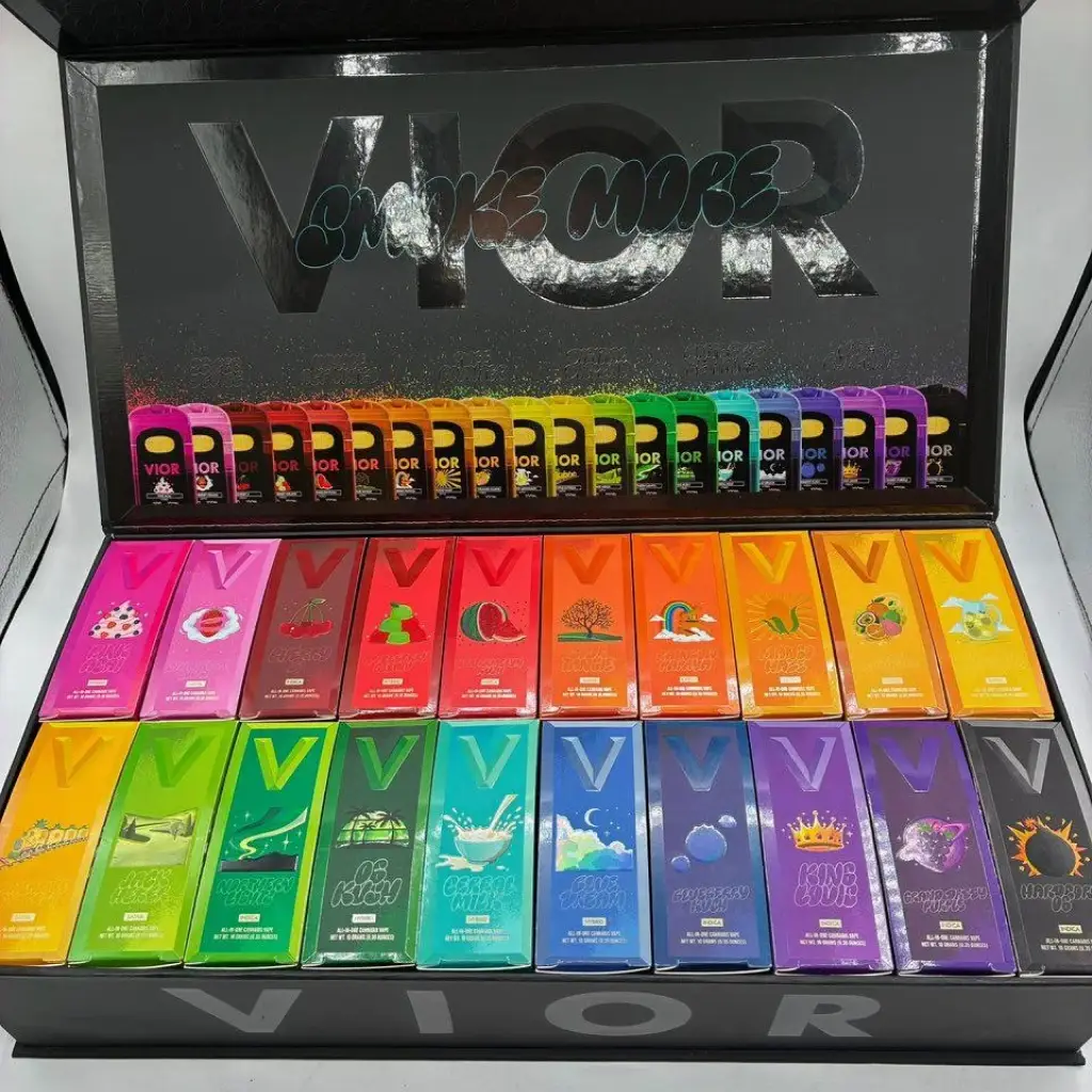 2G Viors disposable vape featuring a compact portable design and 2-gram capacity for convenient THCa vaping.
