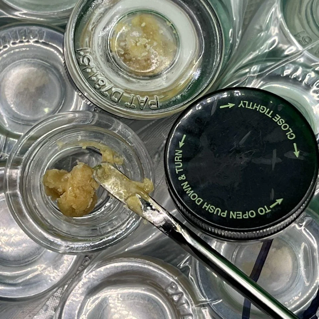 1G Cherry Slush Rosin Concentrates offer a rich, fruit-forward profile centered around sweet cherry, juicy berries, and sugary candy notes.