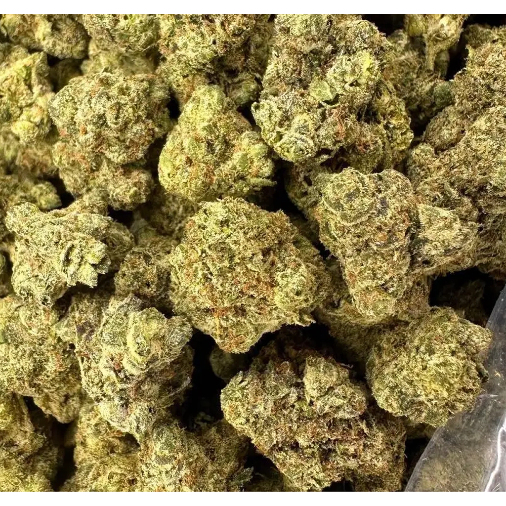 Gelato 33 THCa Flower buds with frosty trichomes, dense green nugs, and a sweet, creamy citrus aroma profile.