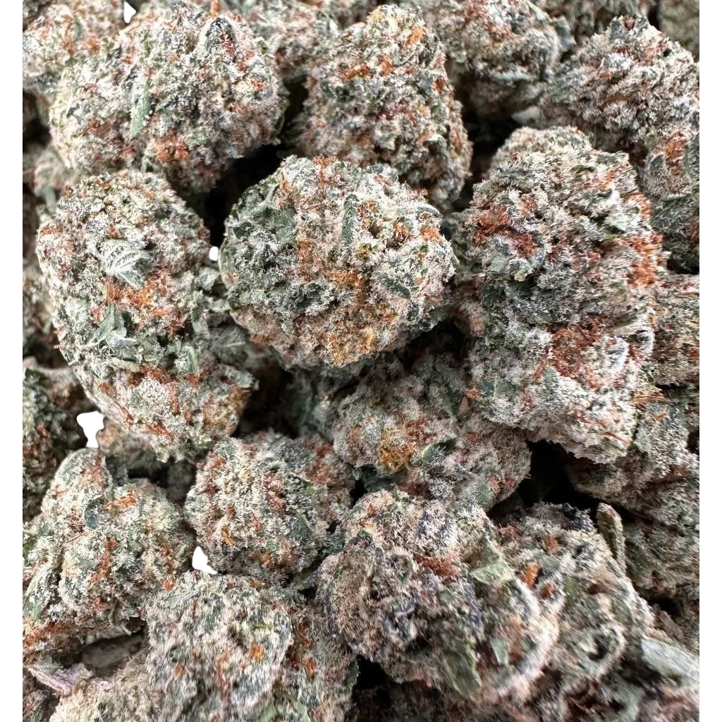 Illemonati THCa Flower buds featuring visible trichomes, natural green tones, and a lemon-inspired citrus aroma profile.